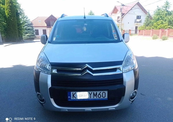 Citroen Berlingo cena 20900 przebieg: 320000, rok produkcji 2010 z Żabno małe 56